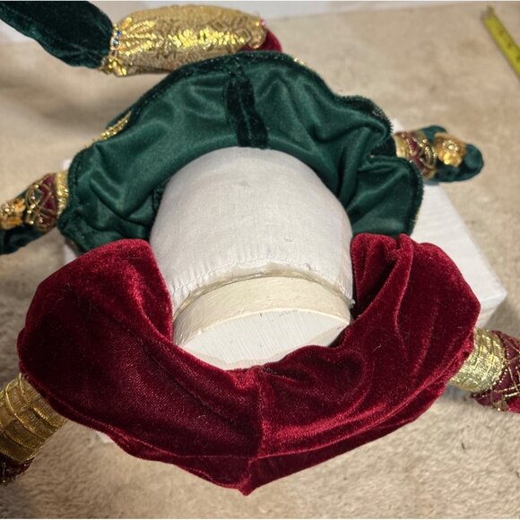 Vintage Santa Draft Stopper Elf Feet Figurine Red & Green Velvet Outfit Christma - Picture 5 of 9